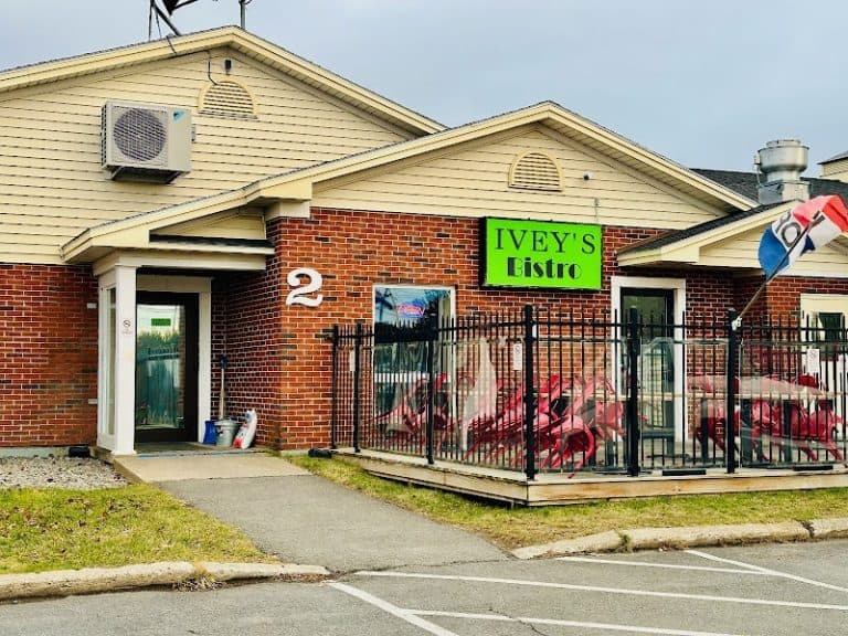 Iveys Motor Lodge 768x576